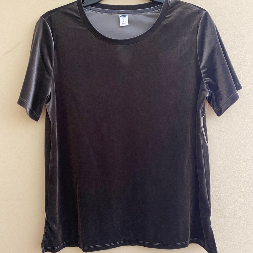 Old Navy Velvet Shirt, NWT, original price $20